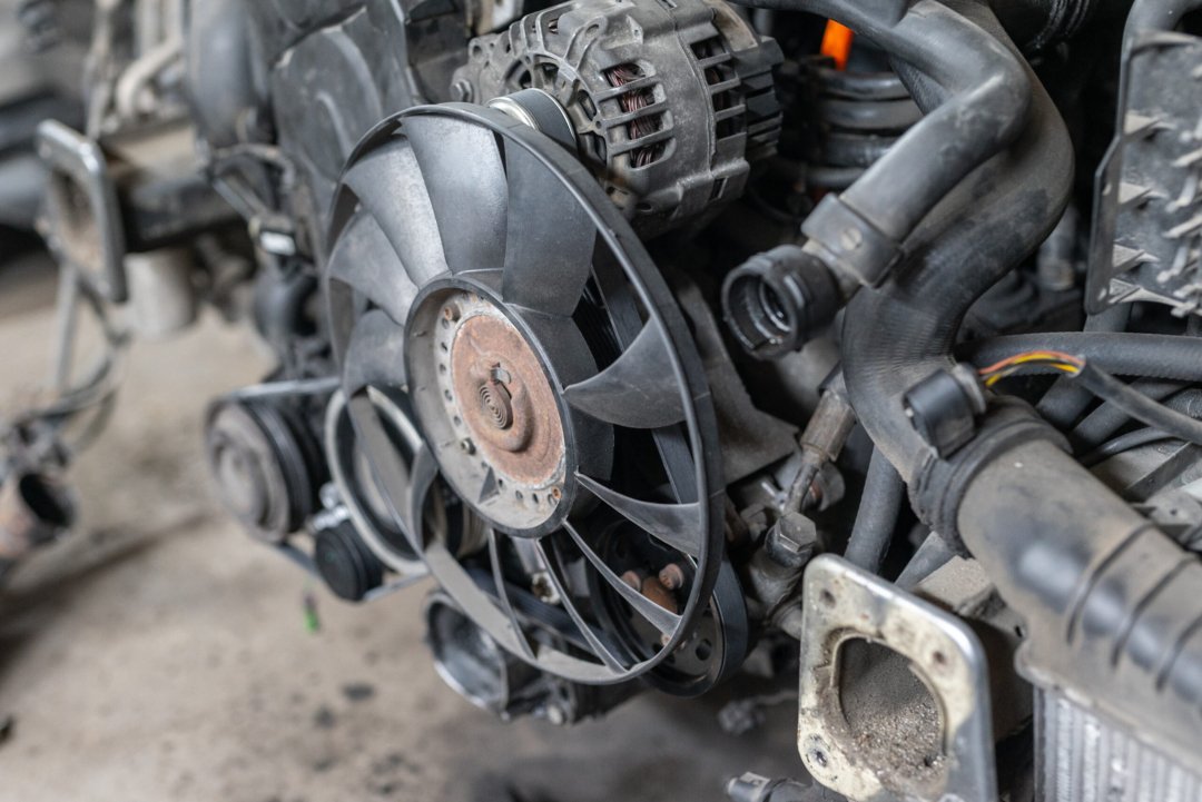 dismantled car engine in a car workshop 2024 10 18 04 39 15 utc scaled uai